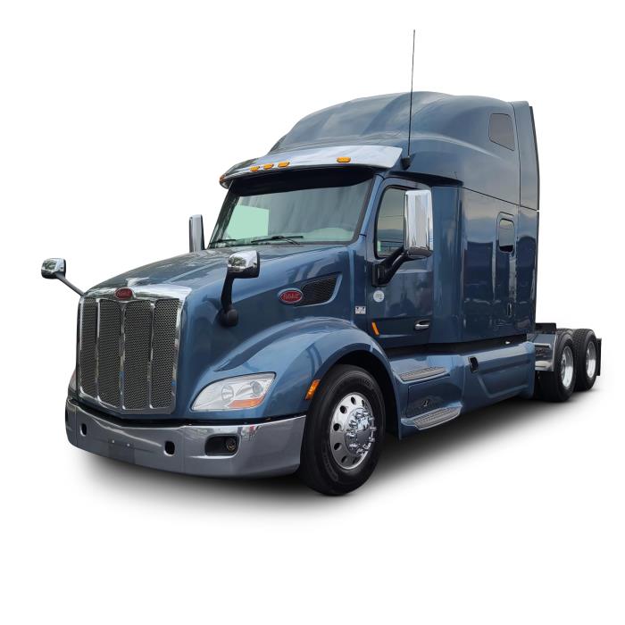 2021 Peterbilt 579 - image 1