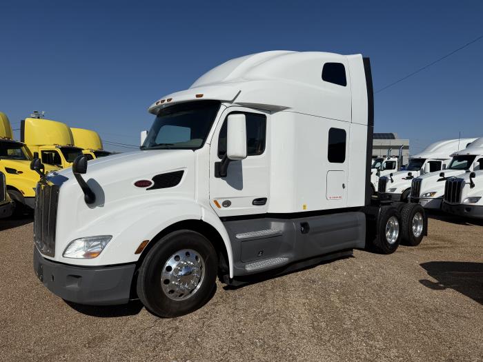 2021 Peterbilt 579-13