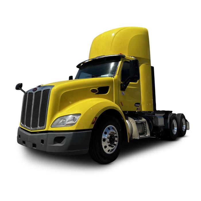 2021 Peterbilt 579 - image 1