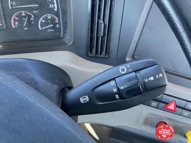 2021 Freightliner Cascadia-17