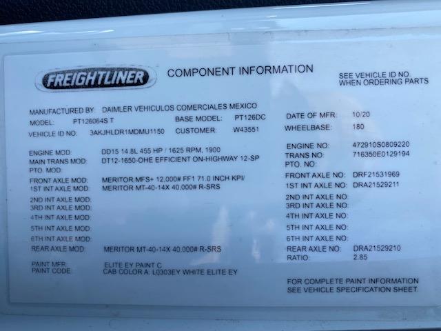 2021 Freightliner Cascadia-22
