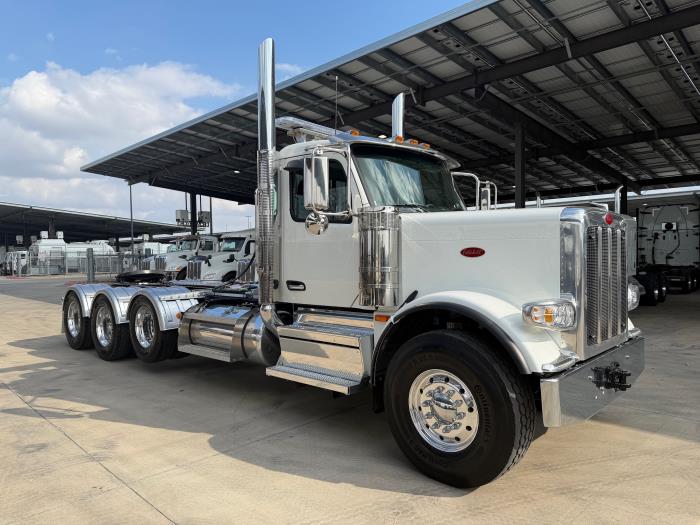 2027 Peterbilt 589-8