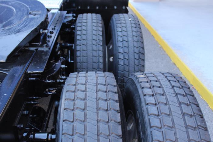 2022 Peterbilt 579-5