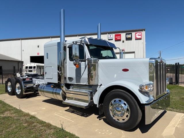 2027 Peterbilt - image 5