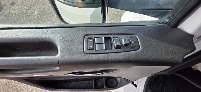 2023 Peterbilt 567-15