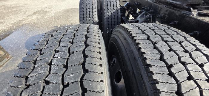 2023 Peterbilt 567-19