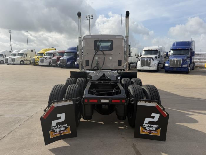 2020 Peterbilt 579-3