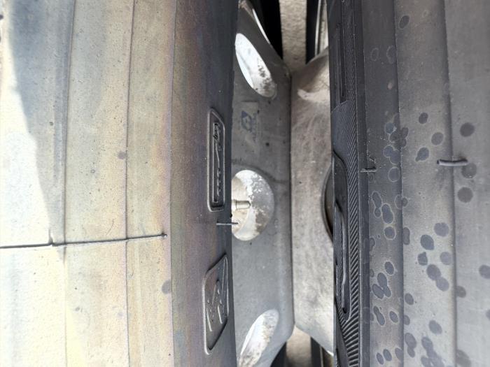 2019 Peterbilt 579-9