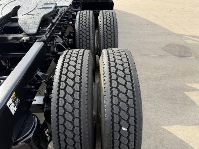 2019 Peterbilt 579-10