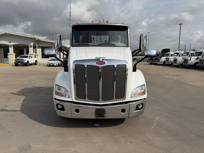 2020 Peterbilt 579-7