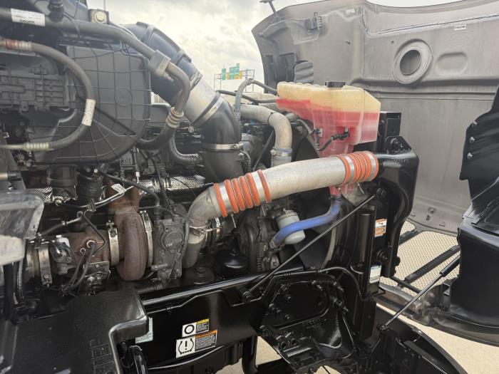 2020 Peterbilt 579-19