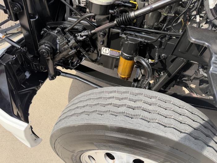 2019 Peterbilt 579-17