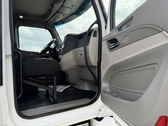 2019 Peterbilt 579-21