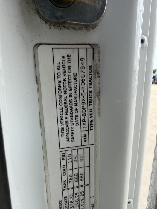 2019 Peterbilt 579-26