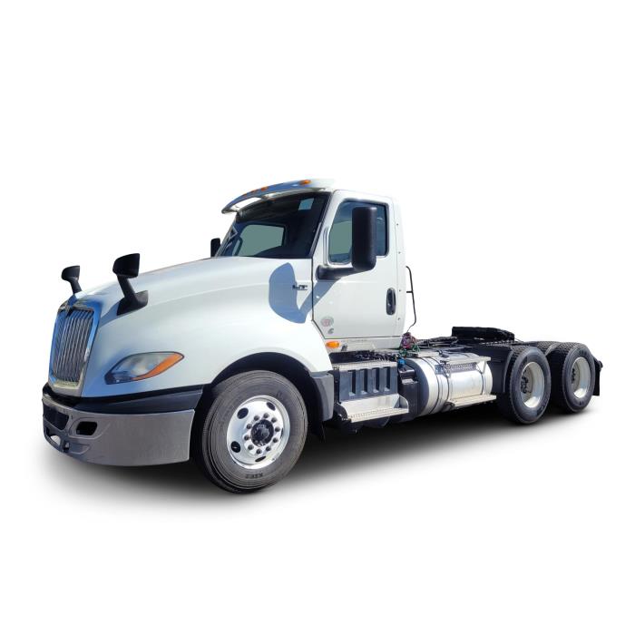 2020 International LT - image 1