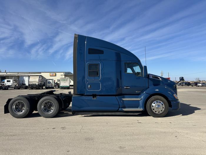 2020 Kenworth T680-10