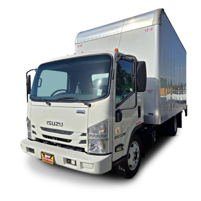 2022 Isuzu NPR - image 1