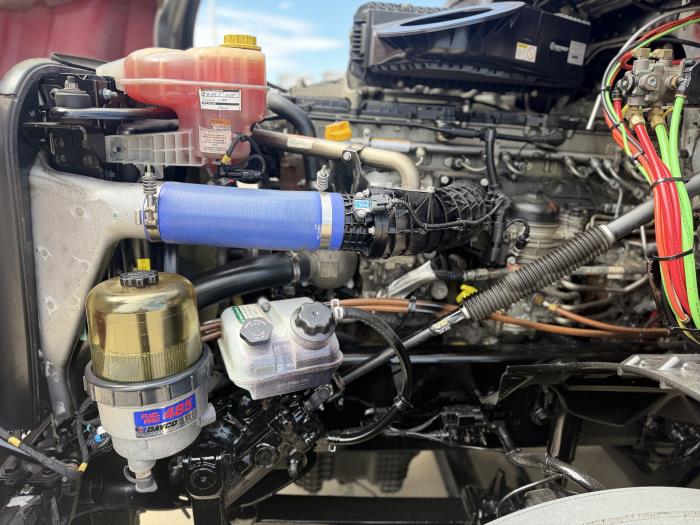 2023 Freightliner Cascadia-15