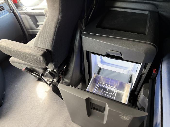 2023 Freightliner Cascadia-26