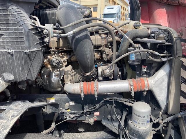 2023 Freightliner Cascadia-12