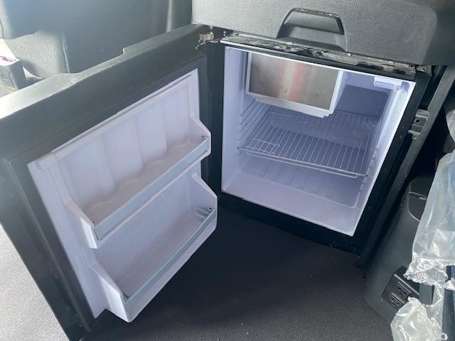 2023 Freightliner Cascadia-24