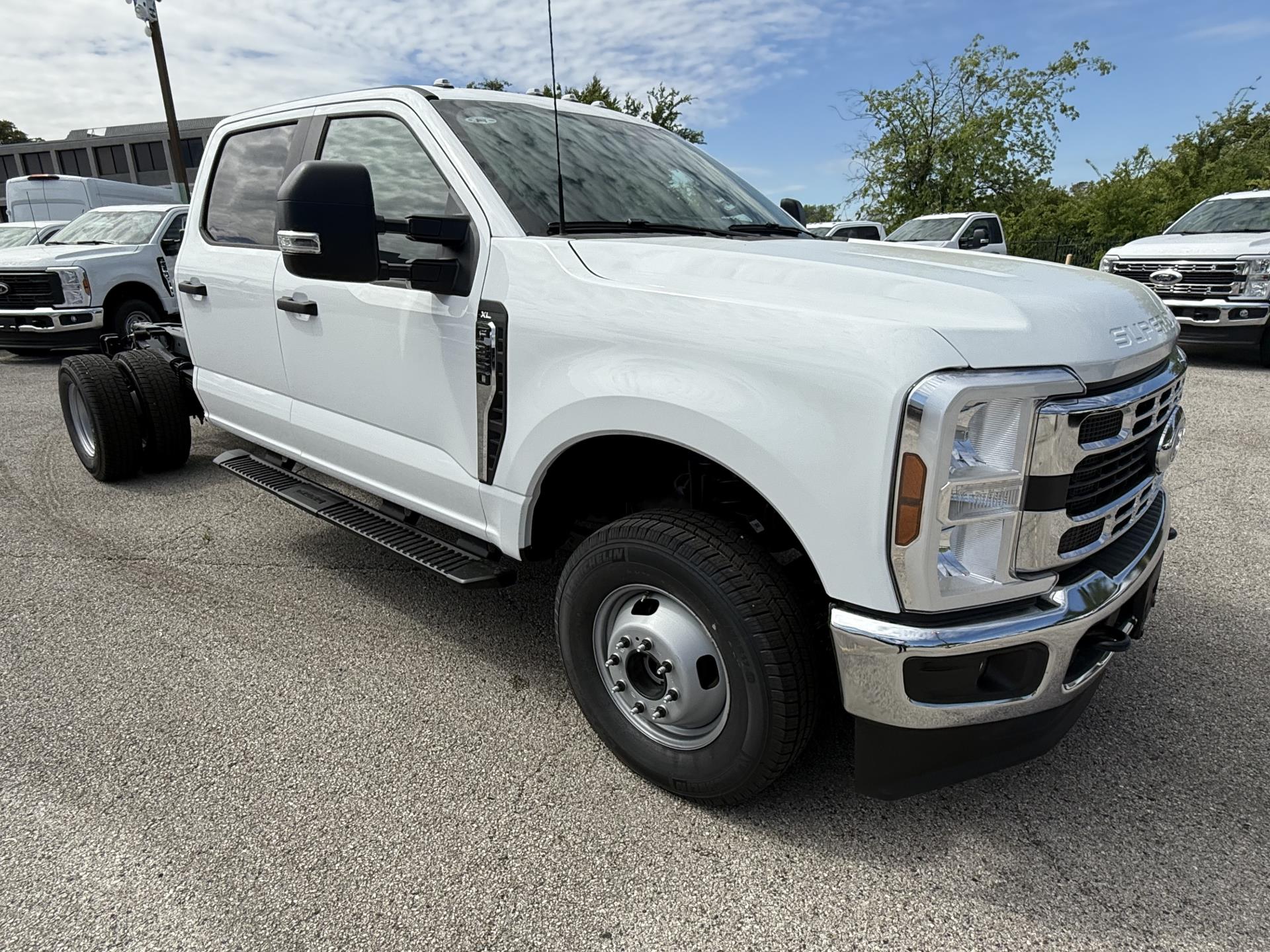 New 2026 Ford F-350 - photo 9