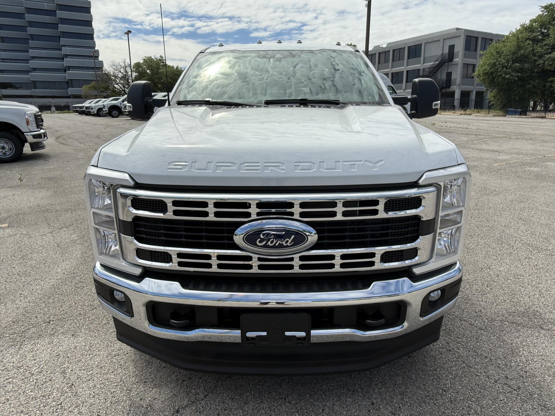New 2026 Ford F-350 - photo 10