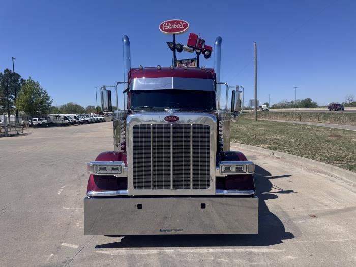 2027 Peterbilt - image 7
