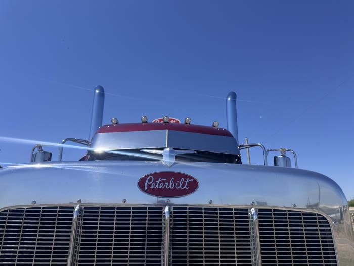 2027 Peterbilt - image 9