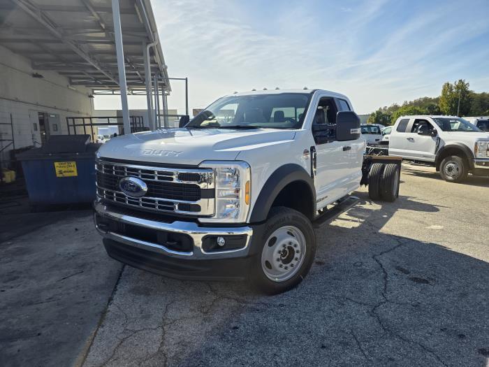 New 2026 Ford F-450 - photo 18