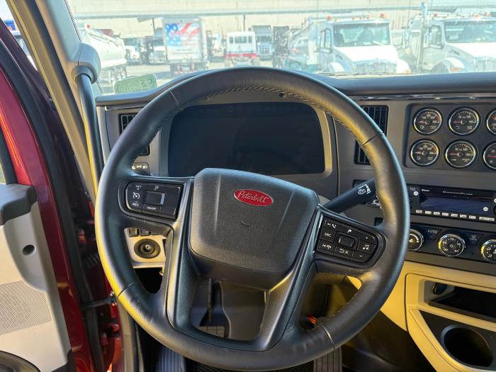 2024 Peterbilt 567 - image 8