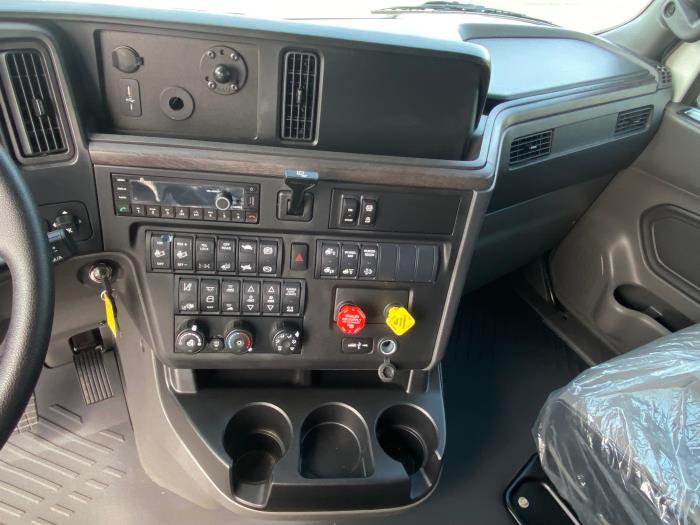 2026 International LT625-9