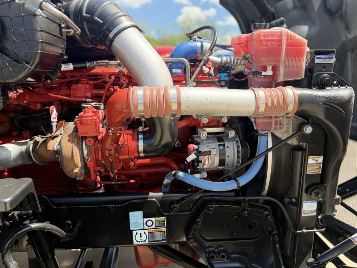 2022 Kenworth T680-18