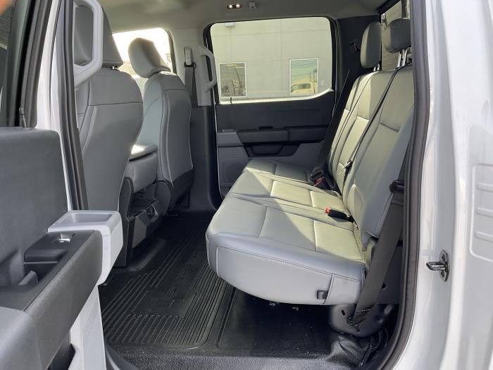 New 2026 Ford F-550 - photo 14