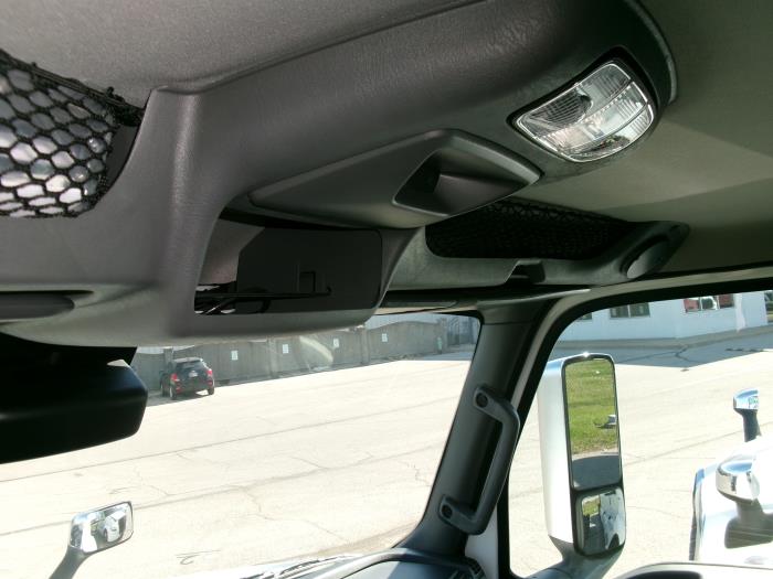 2026 International LT - image 14