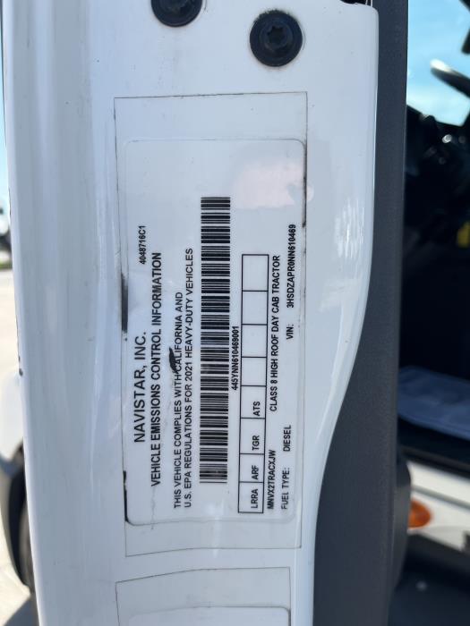 2022 International LT625-9