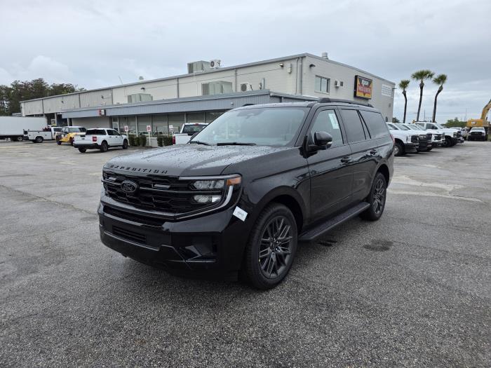 2026 Ford Expedition-1
