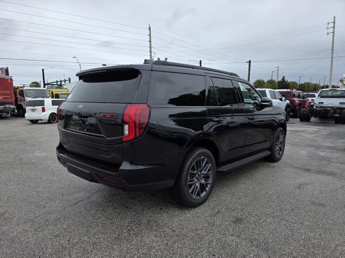 2026 Ford Expedition-5