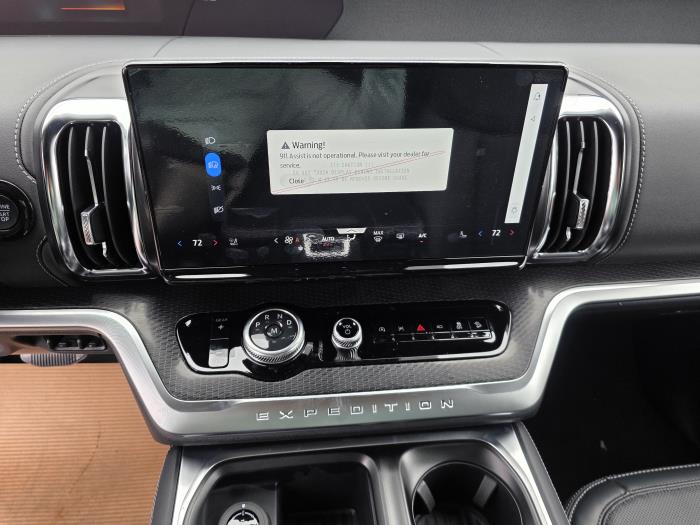 2026 Ford Expedition-13