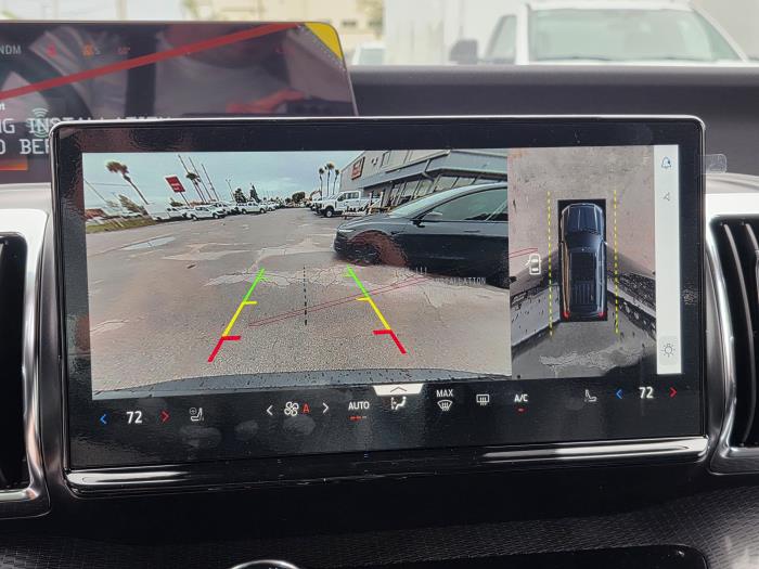 2026 Ford Expedition-14