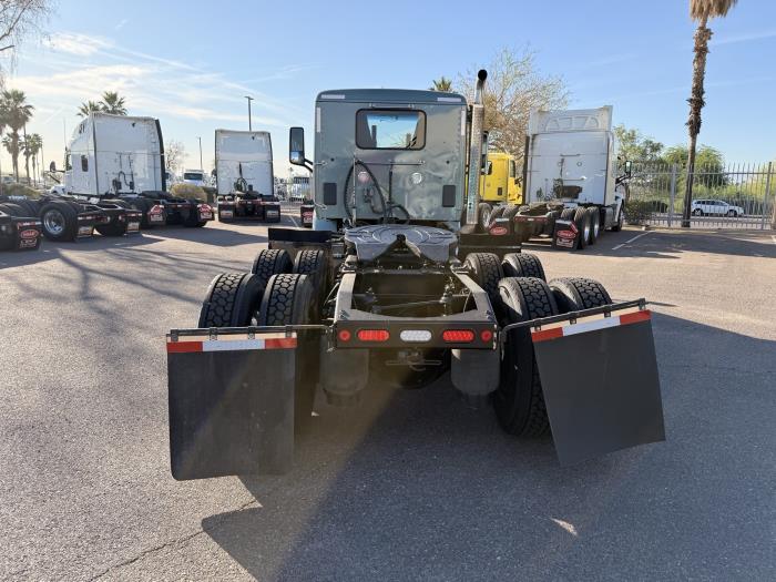 2021 Peterbilt 579-3