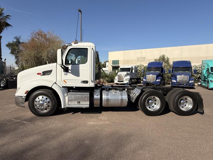 2020 Peterbilt 579-1