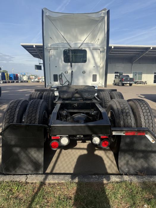 2021 Peterbilt 579-6