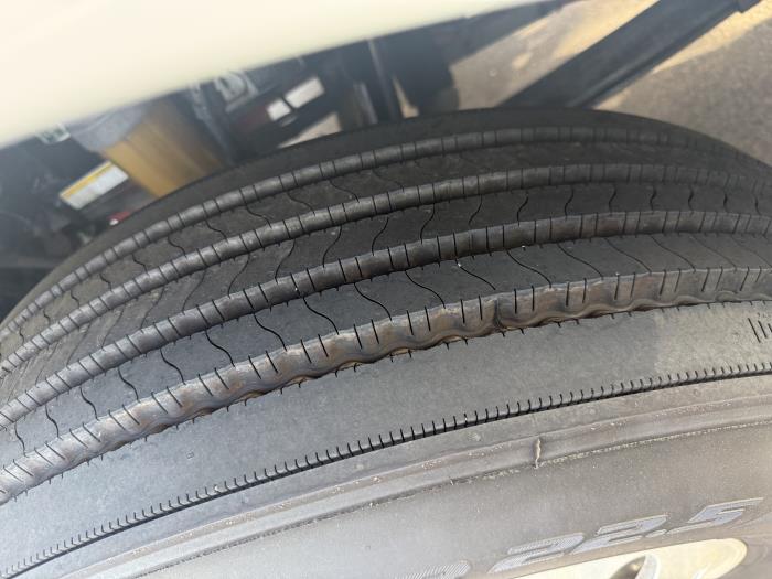 2021 Peterbilt 579-16