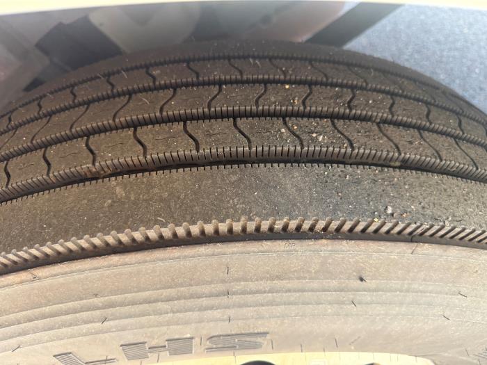 2022 International LT625-17