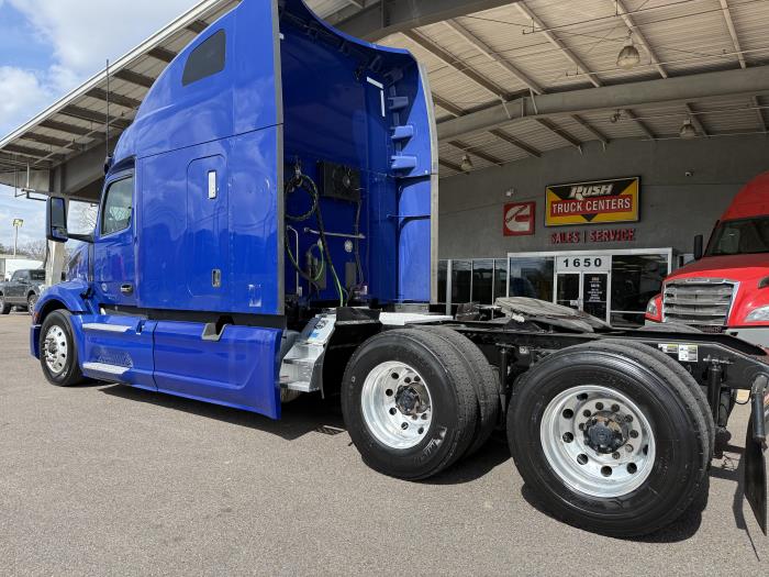 2022 Peterbilt 579-3