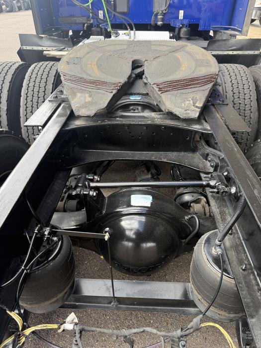 2022 Peterbilt 579-12