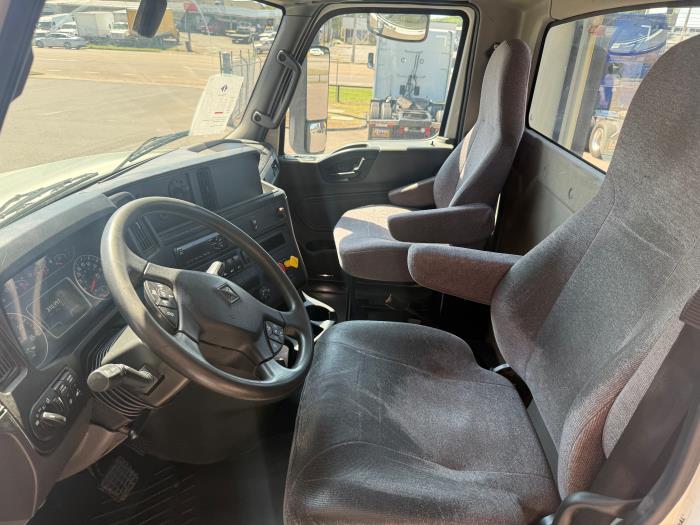 2020 International LT625-2