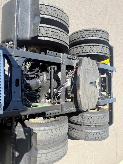 2020 International LT625-7