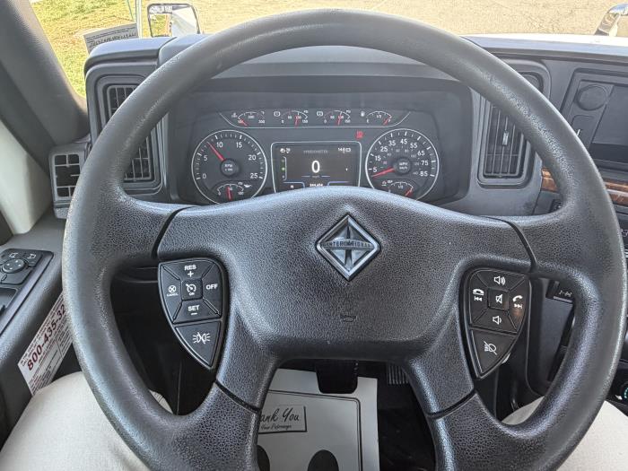 2022 International LT625-13